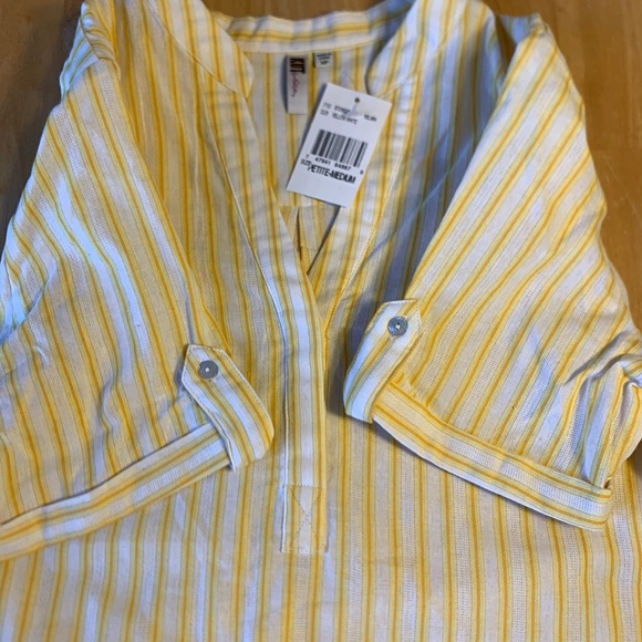 Kut from the Kloth Yellow Striped Linen Top - Picture 4 of 7